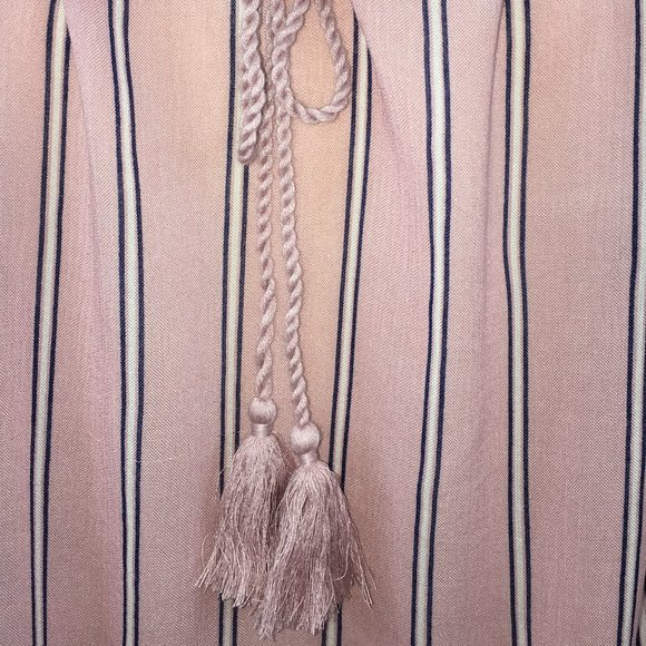 AMERICAN EAGLE OUTFITTERS STRIPPED TOP - Picture 3 of 6